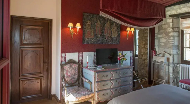 Номер Deluxe Château de Scandaillac