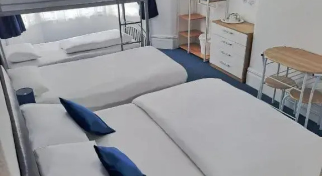 Номер Standard The Mornington Hotel