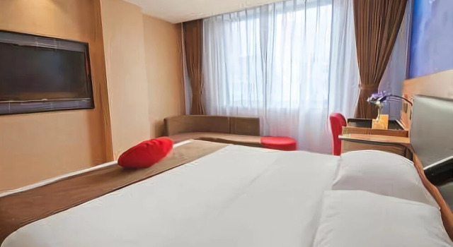 Thank Inn Plus Hotel Qingdao Development Zone Xiangjiang Road Yangtze River Shopping Plaza