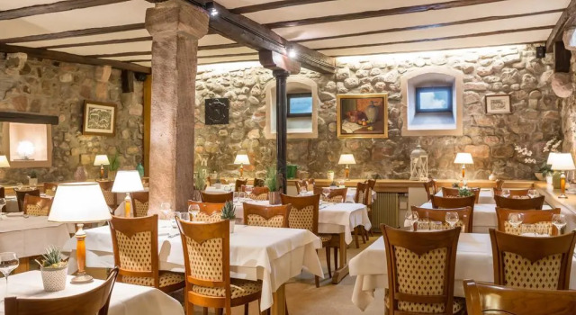 Hostellerie Schwendi, Book Hotel Hotels in Alsace with Parking, Parking