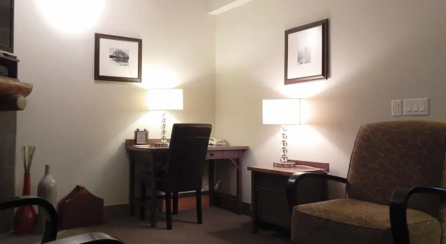 Fire Mountain Lodge