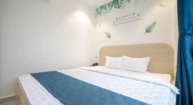 Двухместный номер Deluxe Bin Bin Hotel 16 Near Bui Vien Walking Street