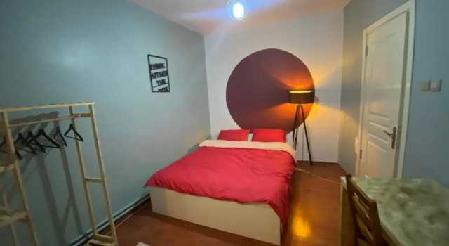 Kadıköy boğada 4+1 daire merkezi konumda, Varaa Hotelli Hotellit Marmara-alue pysäköinnillä, Pysäköinti