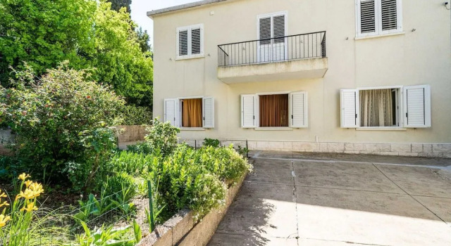 Apartment Kos, Забронировать Апартаменты/квартира Дубровник Регион Дубровника, рядом с Частный пляж Hotel Vis