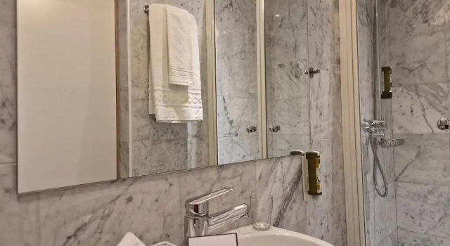 Одноместный номер Economic Hotel Athmos