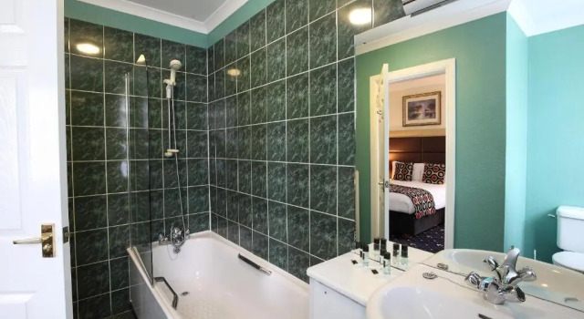 Семейный номер Standard The Imperial Hotel