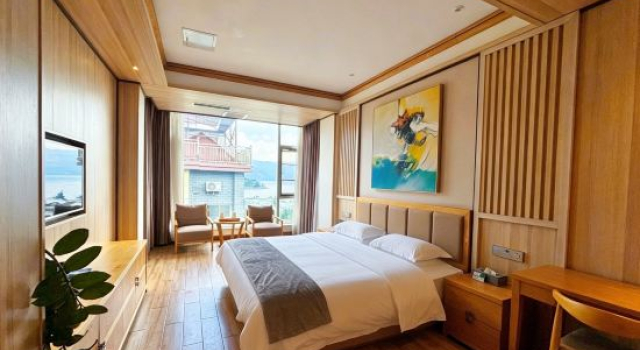 Люкс Executive с видом на озеро Yunting Bay Hotel