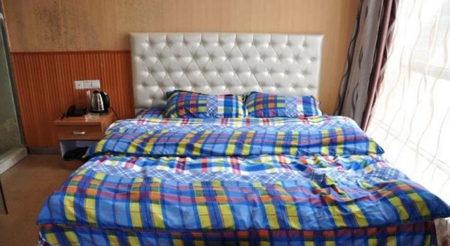 Long Xu Inn, Rezervasyon Otel Huanren Liaoning