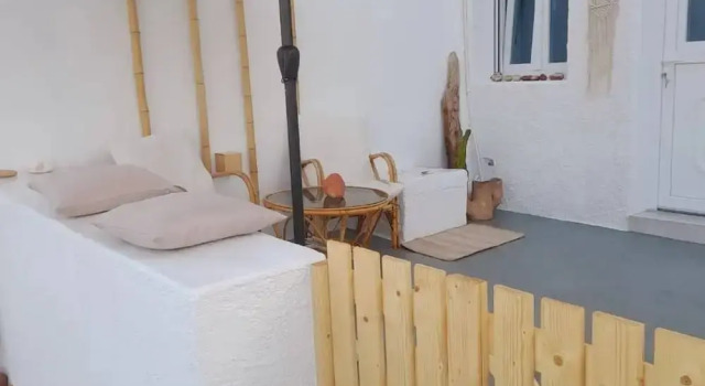 Апартаменты Salty Caves Apartments Milos
