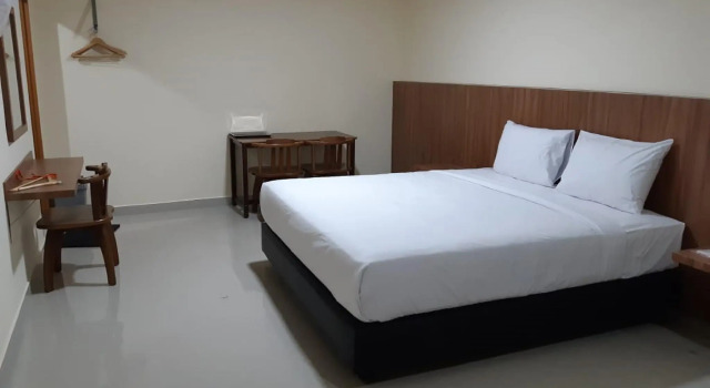 Hotel Grand Kenari, Rezerwuj Hotel Tarutung Sumatra
