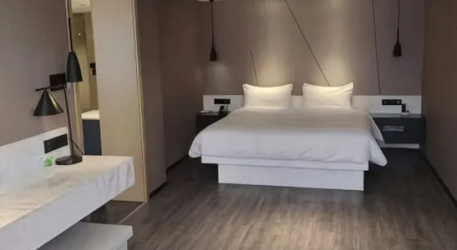 Люкс Ramada by Wyndham Yangzhou Slender West Lake
