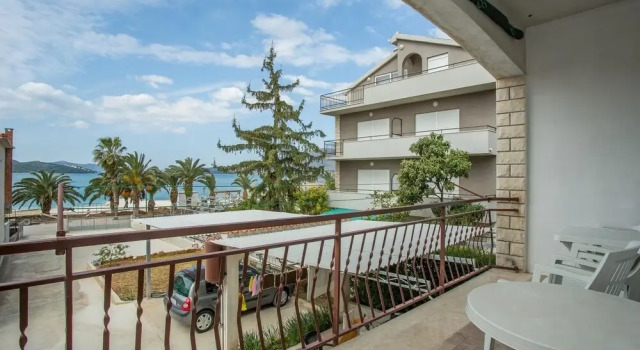 Четырёхместные апартаменты с балконом Apartments Pinsa