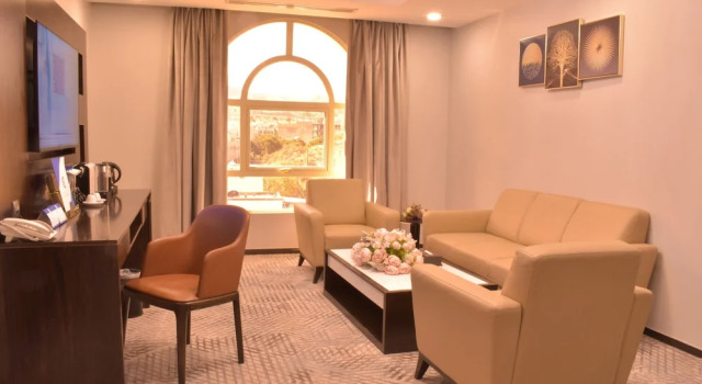 Люкс Executive Cloud City Hotel Al Baha