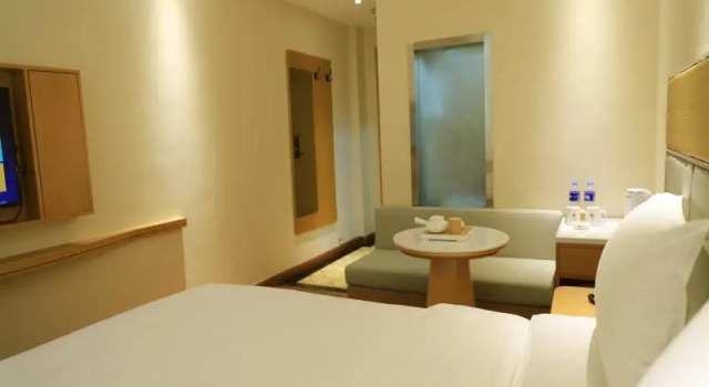 Номер Deluxe GreenTree Inn Geermu Walking Street Business Hotel