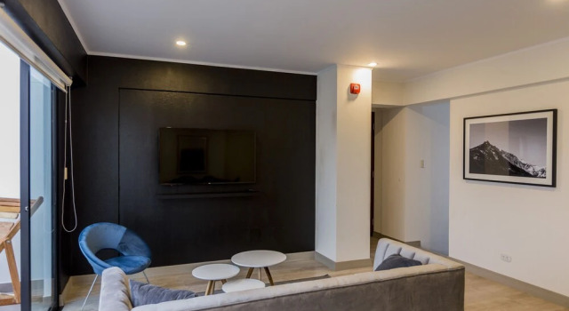 Cosmopolitan Duplex in Barranco, Rezervovat Hotel Hotely v Lima s parkováním, Parkování