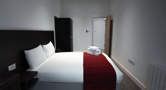 Somerville Apartments  London Heathrow