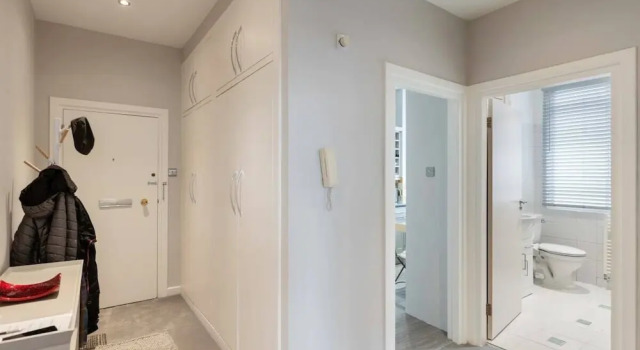 Fully Redecorated Lovely 1 Bed Home in Westminster, Забронировать Отель Отели Англии 3 звезды, 3*