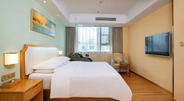 Suite Deluxe Century Hotel