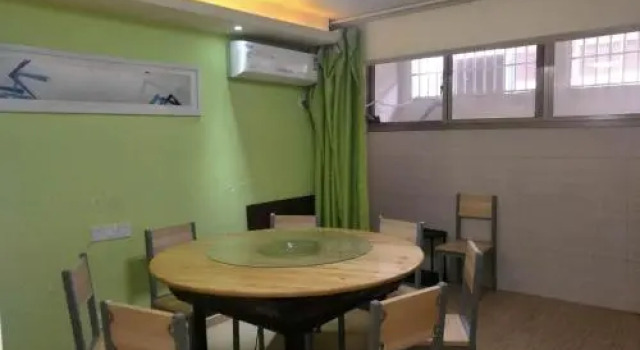 Heng 8 hotel Chizhou Mount Jiuhua Branch, Prenota Hotel Jiuhua Anhui