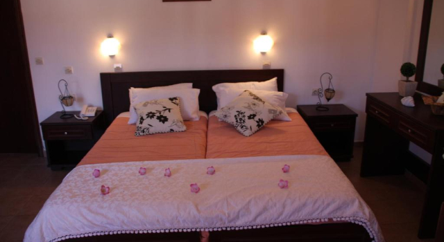 Номер Deluxe Joy Hotel