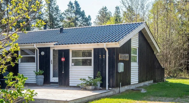 10 person holiday home in Jerup-By Traum, Reserva ahora Casa o chalet Hoteles en Jerup con piscina, Piscina