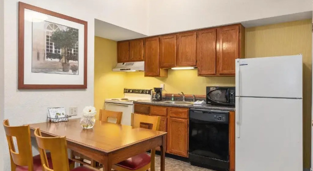 Люкс с 2 комнатами Residences at Daniel Webster