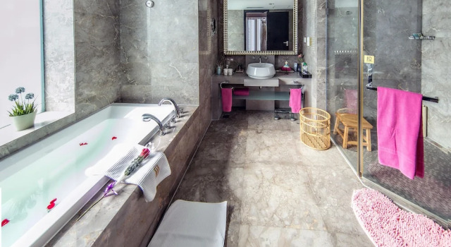 Люкс Deluxe Haiyun Jin Jiang Internatonal Hotel
