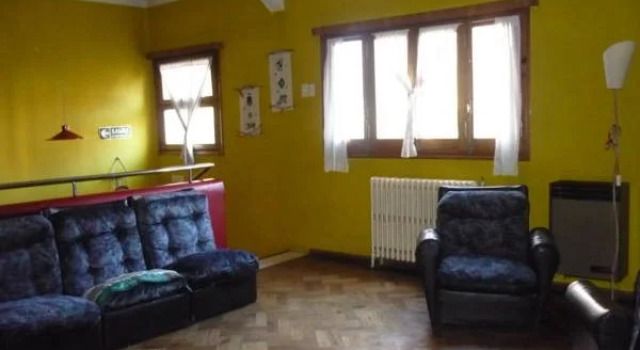 Tierrasoles Hostel, Забронировать Хостел Хостелы Сан-Рафаэль, рядом с San Rafael Bus Station, Хостел