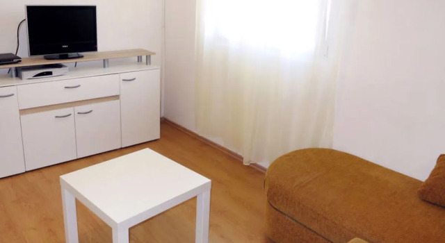 Apartment Klarić Ammoudi 26101, Забронировать Апартаменты/квартира Арбания Трогир