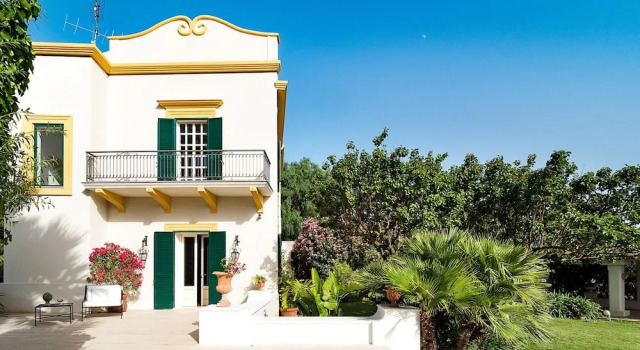 Villa in Salemi With Pool and Garden, Book Villa Hotels in Sicily with a Pool, Swimming Pool