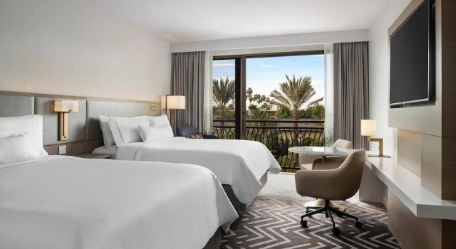 Номер Guest Deluxe The Westin Anaheim Resort