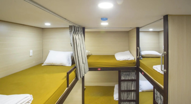 Кровать в общем номере Saigon Marvel Hostel