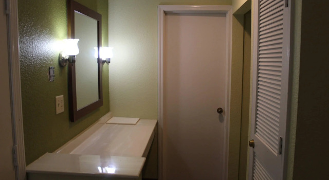 Двухместный люкс Quality Inn & Suites University Area