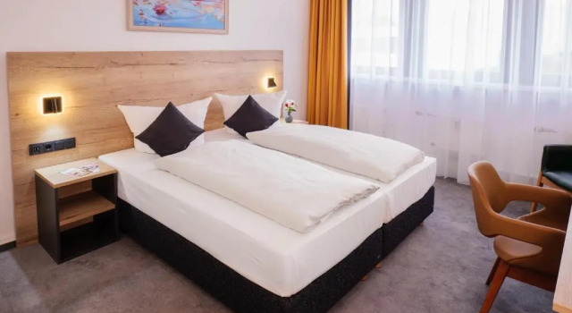 Четырёхместный номер Deluxe Best Western Comfort Business Hotel Düsseldorf-Neuss