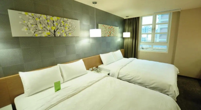 Четырёхместный номер Business Kindness Hotel Sanduo Shopping District