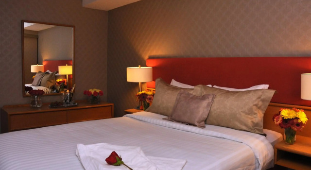 Cartier Place Hotel, Varaa Hotelli Ottawa 