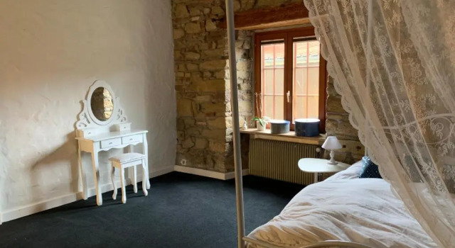Chambre Romantique, Rezervasyon Otel Hagenthal-le-Bas Sundgau