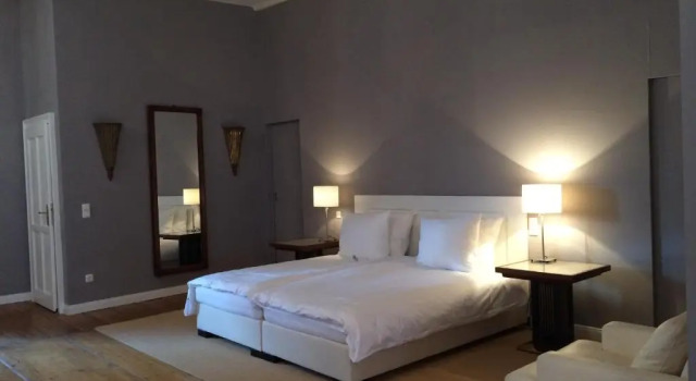 Апартаменты Hotel Goldenes Kreuz