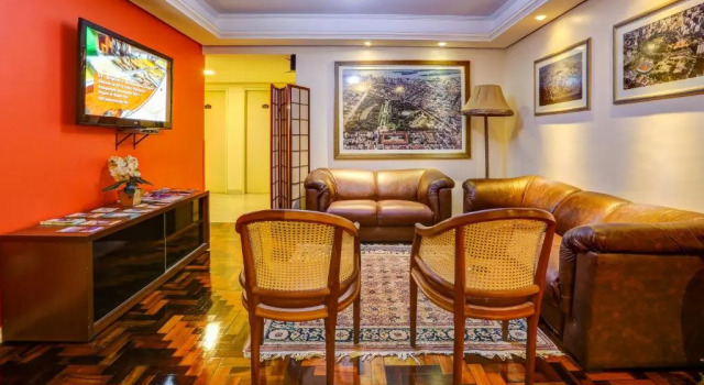 Hotel Erechim, Забронировать Отель Отели в центре Порту-Алегри, в центре