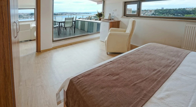 Люкс с видом на море Class Hotel Bosphorus With Jacuzzi