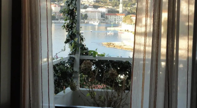 Студия с видом на море SeaView Guesthouse - ZF Hvar