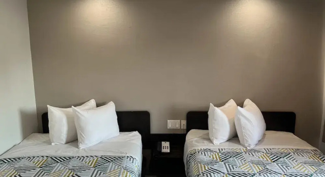 Четырёхместный номер Standard Motel 6 Dallas, TX – St. Augustine / HWY 175