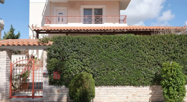 Evis Voula Home