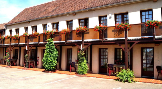 Le Soleil d'Or, Boek Hotel Hotels in Franche-Comte met ontbijt, Ontbijt