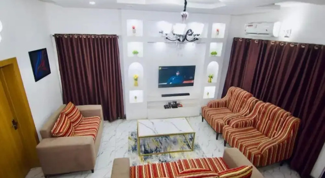 Loomzy Suites and Apartments, Prenota Appartamento Hotel a Eti-Osa con parcheggio, Parcheggio