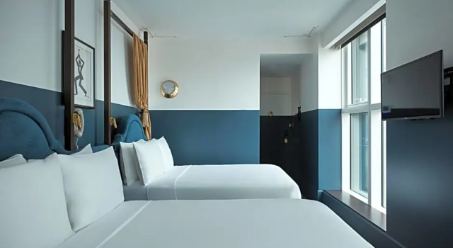 Номер Deluxe CIVILIAN Hotel
