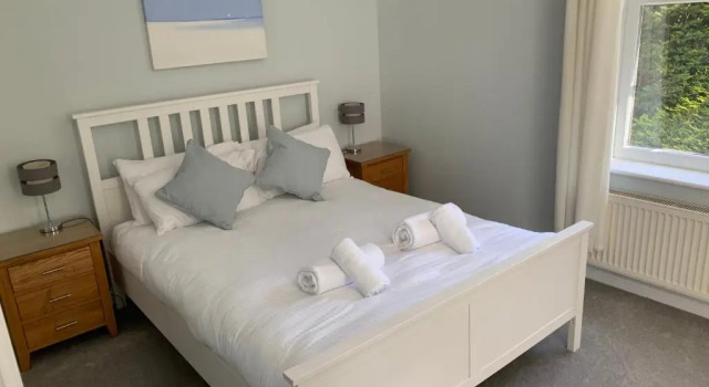 TorquayTownhouse with Hot Tub 200m from Beach, Забронировать Отель Торки Девон, рядом с Little Theatre