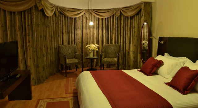 Люкс Executive Monteverde Hotel
