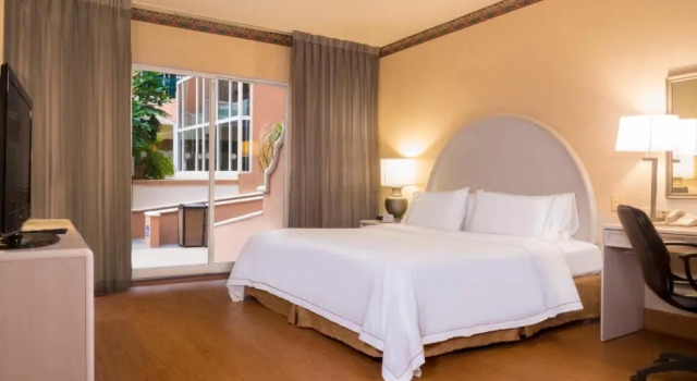 Номер Standard Holiday Inn Express - Monterrey - Tecnologico by IHG