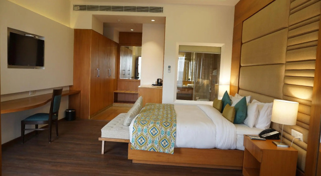 The Fern Surya Resort Dharampur, Kasauli Hills, Series by Marriott, Забронировать Курортный отель Отели штата Химачал-Прадеш с завтраком, Завтраки